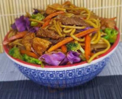 Xing Ling Comida Oriental food