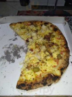 Pirandello Pizza food