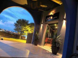 Unico Lounge Bar E Restaurante outside
