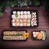 Oriente Sushi inside