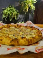 Sempre Pizza Pizzaria Napoletana food