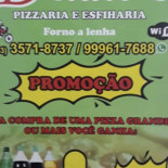 Dhale's Pizzaria Nourriture