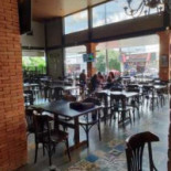 Dantas Bar E Restaurante À l'intérieur