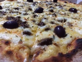Pizzaria Dellyver food