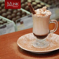 Munik Chocolates 