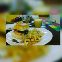 Rud's Burger Gourmet Delivery food