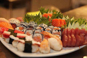 Gunkan Sushi food
