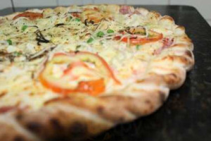 Itália Pizzas E Esfihas food