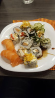 Kyō Sushi House food