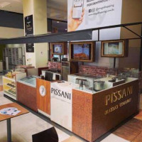 Pissani Mogi Shopping inside