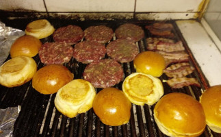 A Forja Burger Artesanal Grelhado No Carvão food