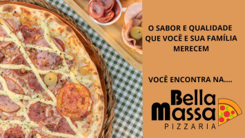Bella Massa Pizzaria food