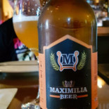 Maximilia Nourriture