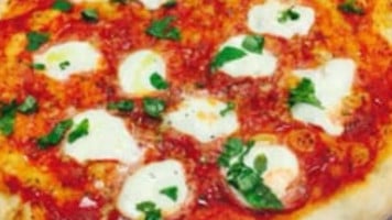 Pizzaria La Strada Pizza Vilas Do Atlântico, Lauro De Freitas food