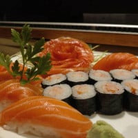 Sushi Matsu food