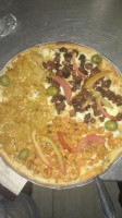 Khaza Da Pizza food