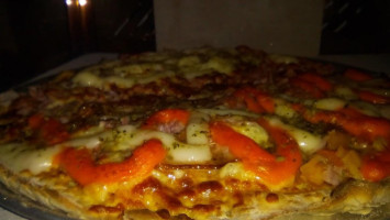 Samuka Pizzaria E Esfiharia food