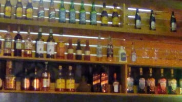 Boteco Da Amélia Praia inside