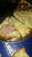 Pizzaria J Garoto food