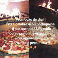 Pizzaria Almeida food