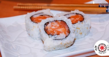 Sushi Isao food