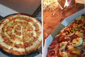 Pizzaria Forno A Lenha food