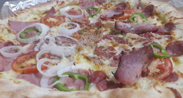 Pizzaria Borda De Ouro food