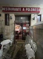 A Polonesa outside