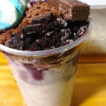 Dolce Açaí E Sanduicheria Nourriture