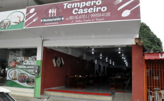 Tempero Caseiro outside