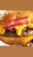 Barcas Burger food