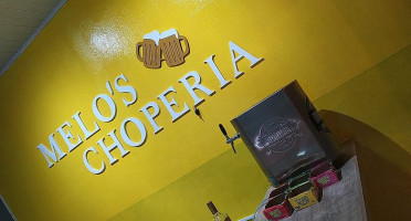 Melo's Choperia food