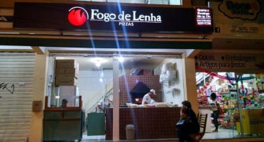 Fogo De Lenha Pizzaria food