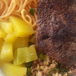 Leila E Ralf Marmitex E Comida