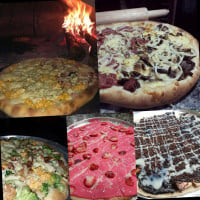 Pizzaria La Tavola food