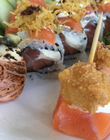 Sushi Mania food