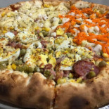 Pizzaria Davônia Comida
