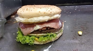 Spaco Burger food