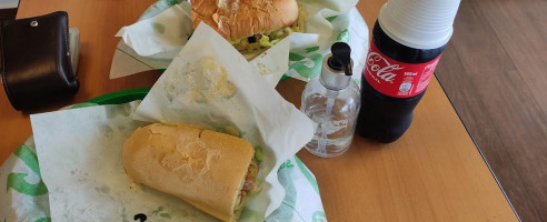 Subway Itaberai food