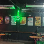 Hooligans Bar And Restaurant Innen