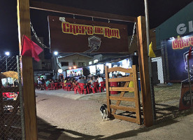 Chefs De Rua Food Park outside