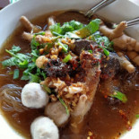 Sr. Zanoni food