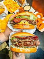 Mad Burger food