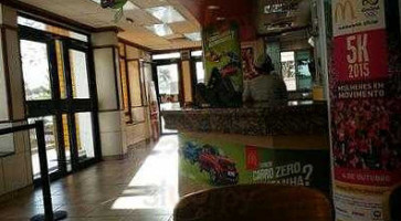 Pizza Quadradonna outside