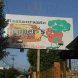Pepper's Exterior