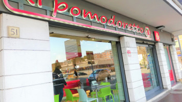 Seu Bartho Pizzaria outside