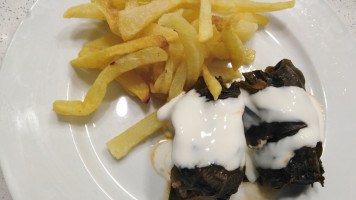 E Lanchonete Sabores Da Linguica food