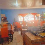 Black White Dentro