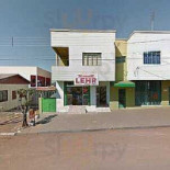Lobo's Pizzaria Exterior