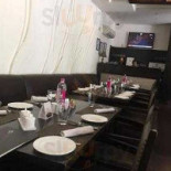 Fratelli Natal Pizzas E Crepes À l'intérieur
